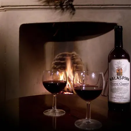 Fattoria Castello Di Starda Κατάλυμα σε φάρμα