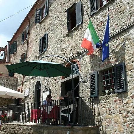 Farm stay Fattoria Castello Di Starda *